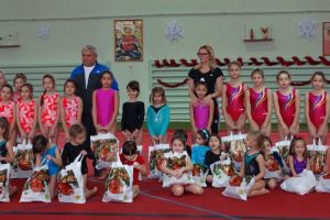 Cadouri pentru gimnastele SCM