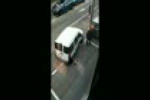 Patronul firmei ZTour, Sofian Zereik, bruschează un şofer care i-a blocat parcarea - VIDEO/ UPDATE Poziţia ZTour