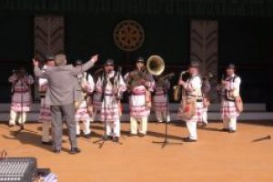 “Pe deplin meritat”: Trofeul Festivalului Fanfarelor a ajuns la Băceşti