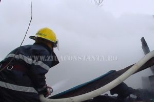 Incendiu la magazinul de marfuri confiscate de pe bulevardul 1 Mai