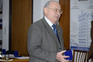 UPDATE. A murit presedintele Academiei Romane la 74 de ani, la locuinta sa din Bucuresti 