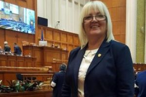 Senator Severica Covaciu: Va doresc Craciun Fericit si liniste in suflet