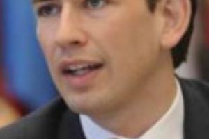 Austria DESTRAMĂ Uniunea Europeană. Cancelarul Kurz ÎMPOTRIVA planului de REDISTRIBUIRE a MIGRANŢILOR