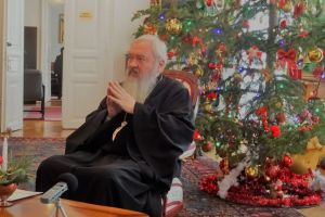 ”Mărturie şi contramărturie”. Mesajul de Crăciun al IPS Mitropolit Andrei