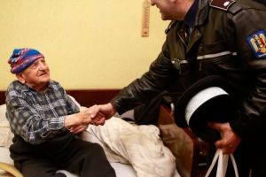 FOTO: Gest de suflet pentru veteranii de război din Reghin