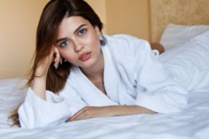 Care este cel mai MARE PĂCAT pe care o FEMEIE îl poate face în PAT?