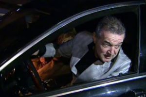 Ce crede Becali despre protestatarii din Piaţa Victoriei? Mesaje ŞI PRO, ŞI CONTRA