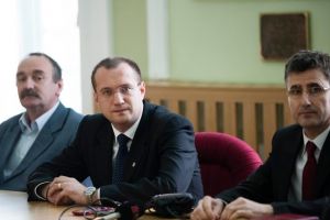 Un senator PSD de Timis vrea sa instituie ”Ziua Institutiei Prefectului”