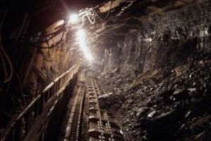 Minele Uricani şi Paroşeni, închise definitiv