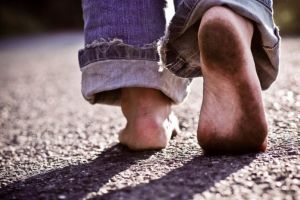 Anul Marilor Paşi Înapoi