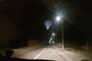 Oare ce-o fi? Obiect luminos neidentificat pe cerul Bihorului (FOTO/VIDEO)