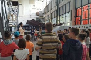 Savoarea poveştilor la atelierele Narativ de la Uzina Foto