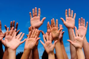 Proiectul VOLO se încheie, voluntariatul continuă