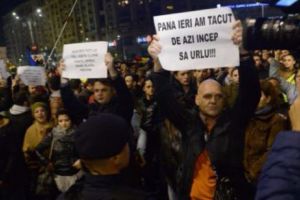 PROTESTE de stradă în GORJ. SINDICALIŞTII au avertizat că vor veni în BUCUREŞTI