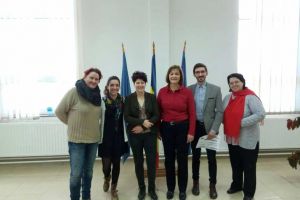 Cei mai activi voluntari arădeni în domeniul educaţiei în penitenciare au fost premiaţi!