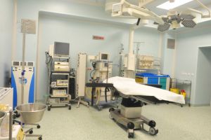 Sală de operaţie nouă la Spitalul Cantacuzino, din banii donaţi de o româncă stabilită în Marea Britanie