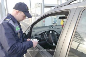 Sărbătorile aglomerează Vama Albiţa