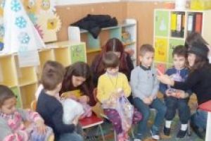 Gesturi umanitare la “Cuza”