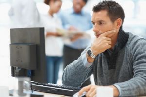 Veşti bune pentru IT-işti: Ce lege va fi adoptată în privinţa veniturilor angajaţilor din sectorul IT