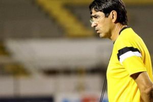 Un fost selecţioner al României A CÂȘTIGAT o sumă URIAȘĂ, după ce s-a despărţit cu scandal de fosta echipă