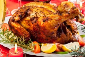 Deliciu de Revelion: friptură de pui cu unt aromat