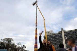 Israel: Un turn din Lego de 36 de metri, candidat la Cartea Recordurilor