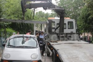 Ce a declarat ieri Decebal Fagadau: Constanta. Autovehiculele parcate neregulamentar vor fi ridicate. Cine se va ocupa de acest serviciu (document)
