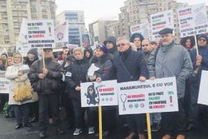 Pentru că medicii de familie şi Guvernul nu se înţeleg, din 2018, am putea plăti serviciile pentru care avem asigurare de sănătate