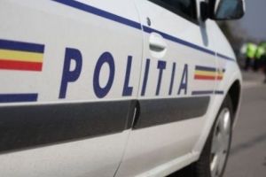 Acuzat de proxenetism, reţinut 24 ore