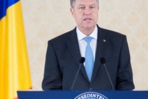 Cătălina Ponor, Larisa Iordache şi Marian Drăgulescu, DECORAŢI de preşedintele Iohannis
