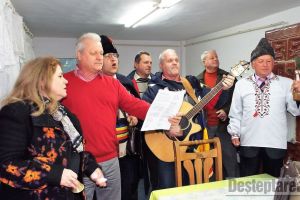 Colindători la Asociaţia Cultul Eroilor