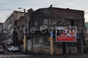 O cladire istorica, situata pe bulevardul Ferdinand, langa Teatrul de Stat Constanta, va fi demolata. Unda verde de la municipalitate 