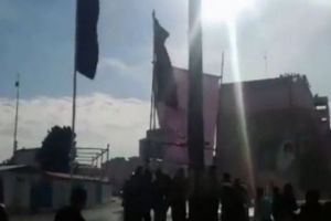 Situaţie EXPLOZIVĂ în Iran. Mii de oameni PROTESTEAZĂ în stradă. Preşedintele şi CLERUL islamic, CONTESTAȚI