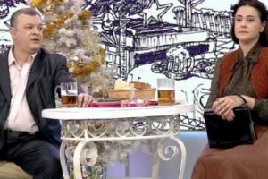 Masa la care au stat „Tanţa şi Costel” în urmă cu o jumătate de veac, vedetă la Revelionul TVR 2