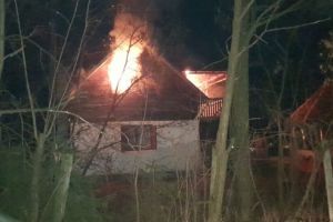 Cabană mistuită de flăcări la Bistra Mureşului