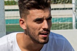 REVOLTĂ în vestiarul echipei Real Madrid. Un jucător a strigat la Zinedine Zidane: „Mai bine semnam cu Barcelona”