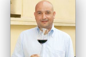 Editorial: Carciuma, ca institutie a comunitatii