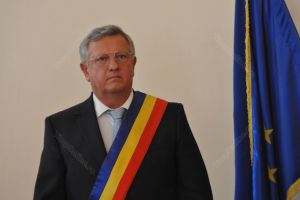 Primarul Ovidiu Creţu: 2017, extrem de dificil. Ce planuri are pentru noul an