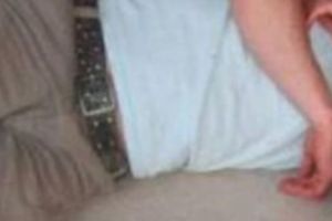  Marea Britanie: Bărbat găsit STRANGULAT în casă de unul dintre PITONII săi