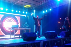 Mii de gălăţeni au petrecut de Revelion în stradă