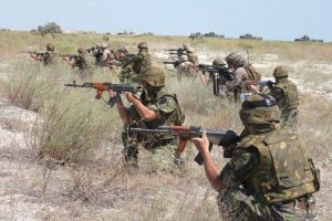 Trageri cu muniţie reală în poligonul Măgurele