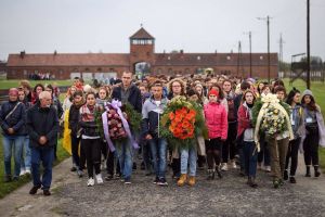 FOTO. Infernul de la Auschwitz, văzut prin ochii unor elevi din Satu Mare
