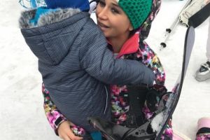 Elena Băsescu, pe pârtie cu copiii! Fostul soţ, în braţele iubitei