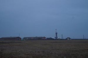 FOTO. O nouă sondă în judeţ. Energie electrică din apă termală