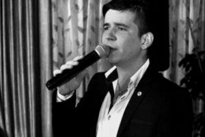 Sergiu Curcă, solist de muzică populară, găsit spânzurat