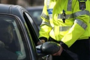 Românii revin la muncă. Sfaturi importante ale poliţiştilor, la final de vacanţă