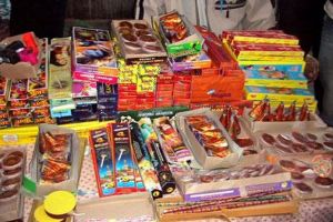 Dosare penale pentru comercializarea, fără drept, de articole pirotehnice
