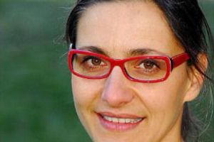 PROTESTUL unei primăriţe din FRANȚA împotriva SĂRUTULUI pe obraz