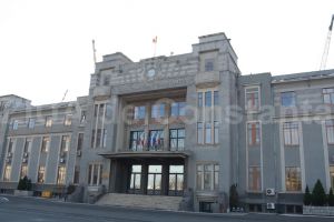 Licitatie la CN APM SA Constanta pentru achizitia serviciilor de evaluare a bunurilor. Compania va plati peste 116.000 de lei (document) 