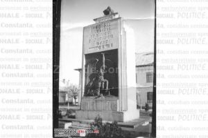 #scrieDobrogea: Oda in marmura pentru eroii neamului - Glorios am stiut sa murim“ (galerie foto)    